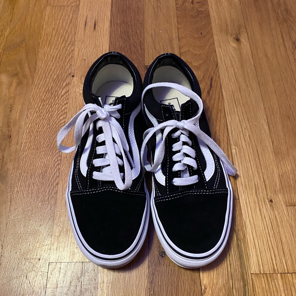 Black vans